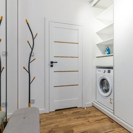 Apartament Port Apartment Gdynia Bagian luar foto