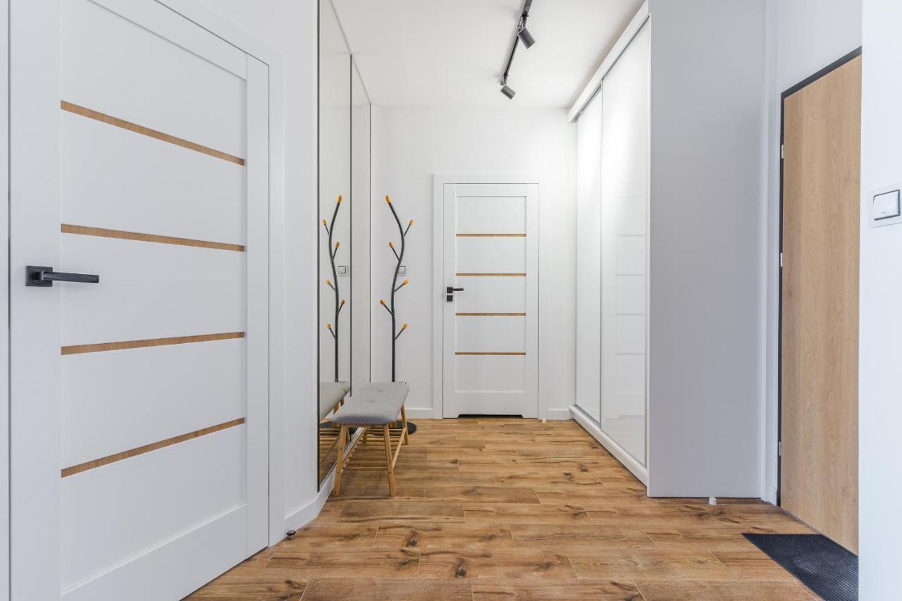 Apartament Port Apartment Gdynia Bagian luar foto